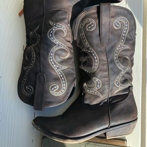 American Rag Dawnn Western Boots